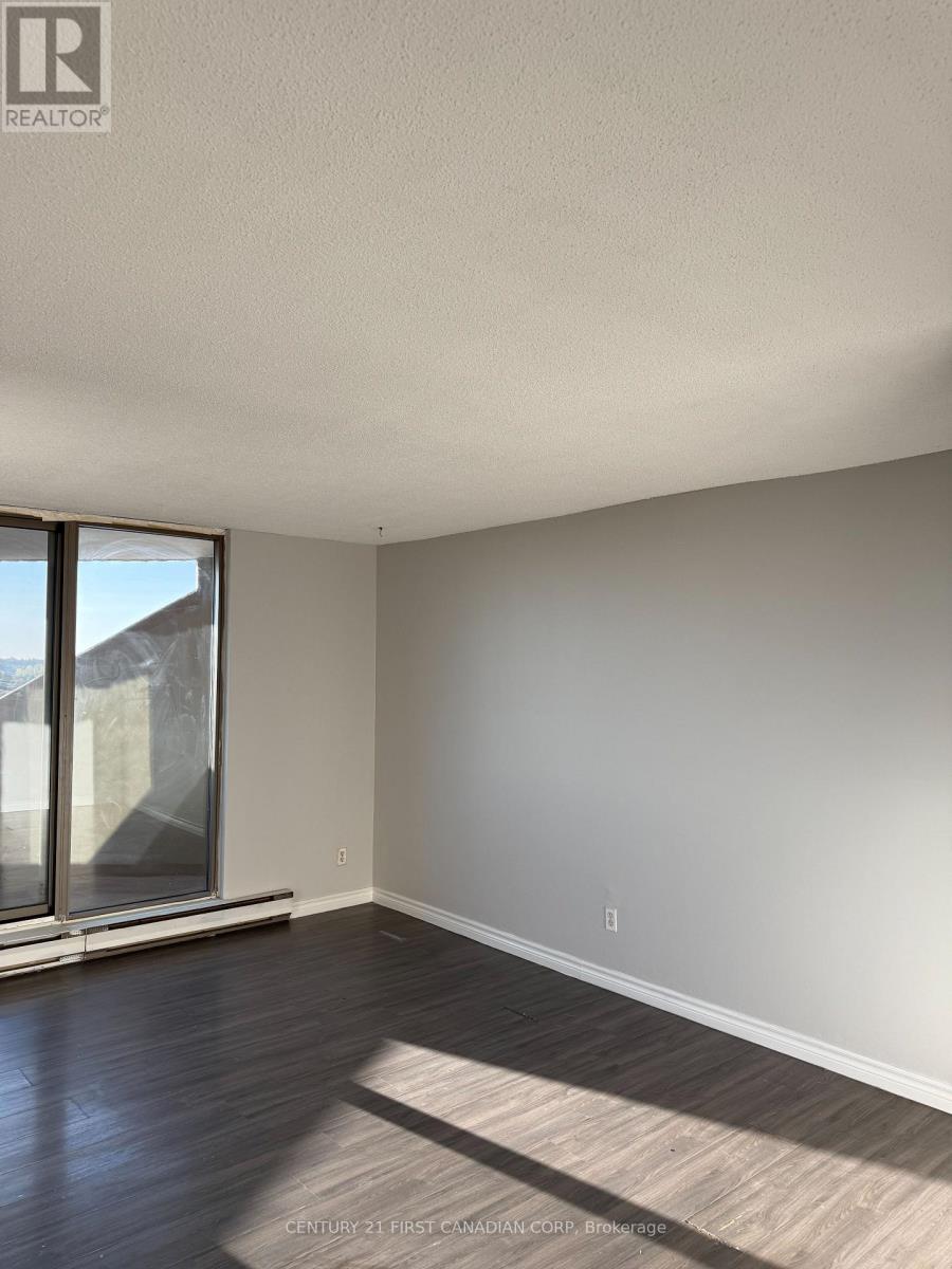 1002 - 1103 Jalna Boulevard, London South, Ontario  N6E 2W8 - Photo 4 - X12412934