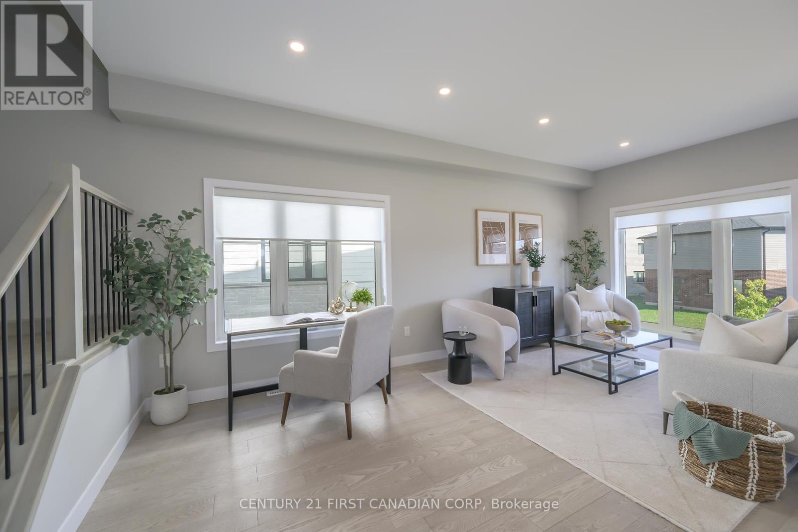 3612 Southbridge Avenue, London South, Ontario  N6L 0G5 - Photo 12 - X12412976