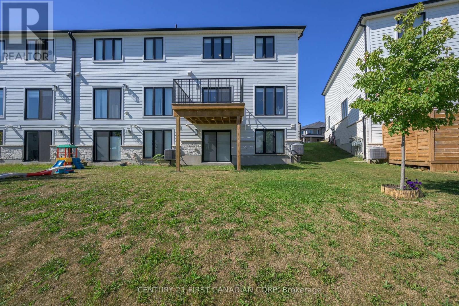 Property at 3612 SOUTHBRIDGE AVENUE image 4