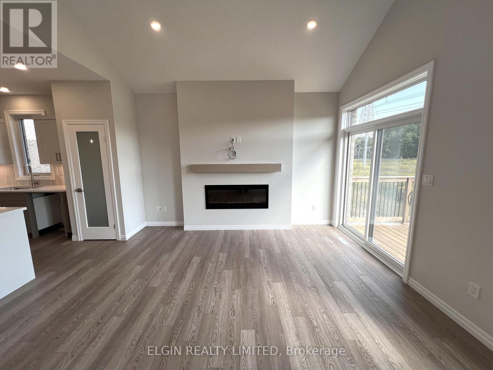 10 Columbus Court, Central Elgin, Ontario  N5P 0E5 - Photo 14 - X12413013