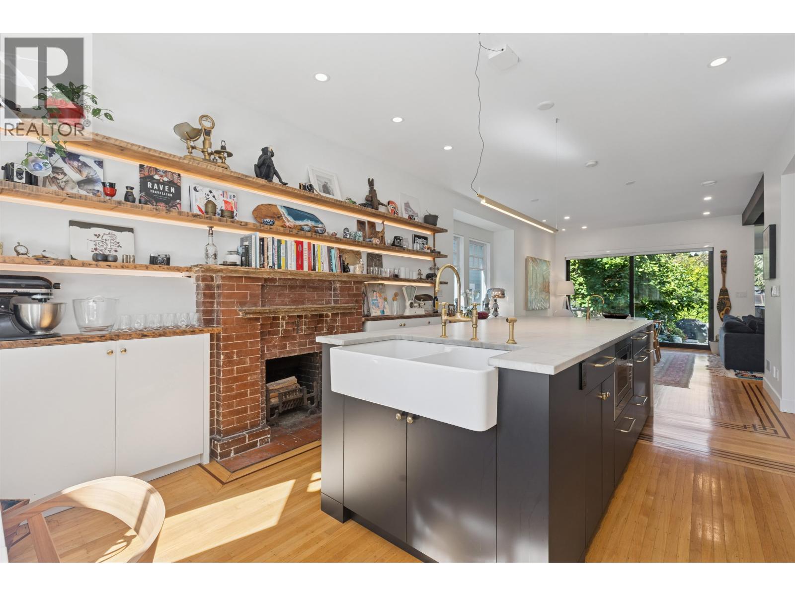 2615 W 2nd Avenue, Vancouver, British Columbia  V6K 1K1 - Photo 12 - R3049478