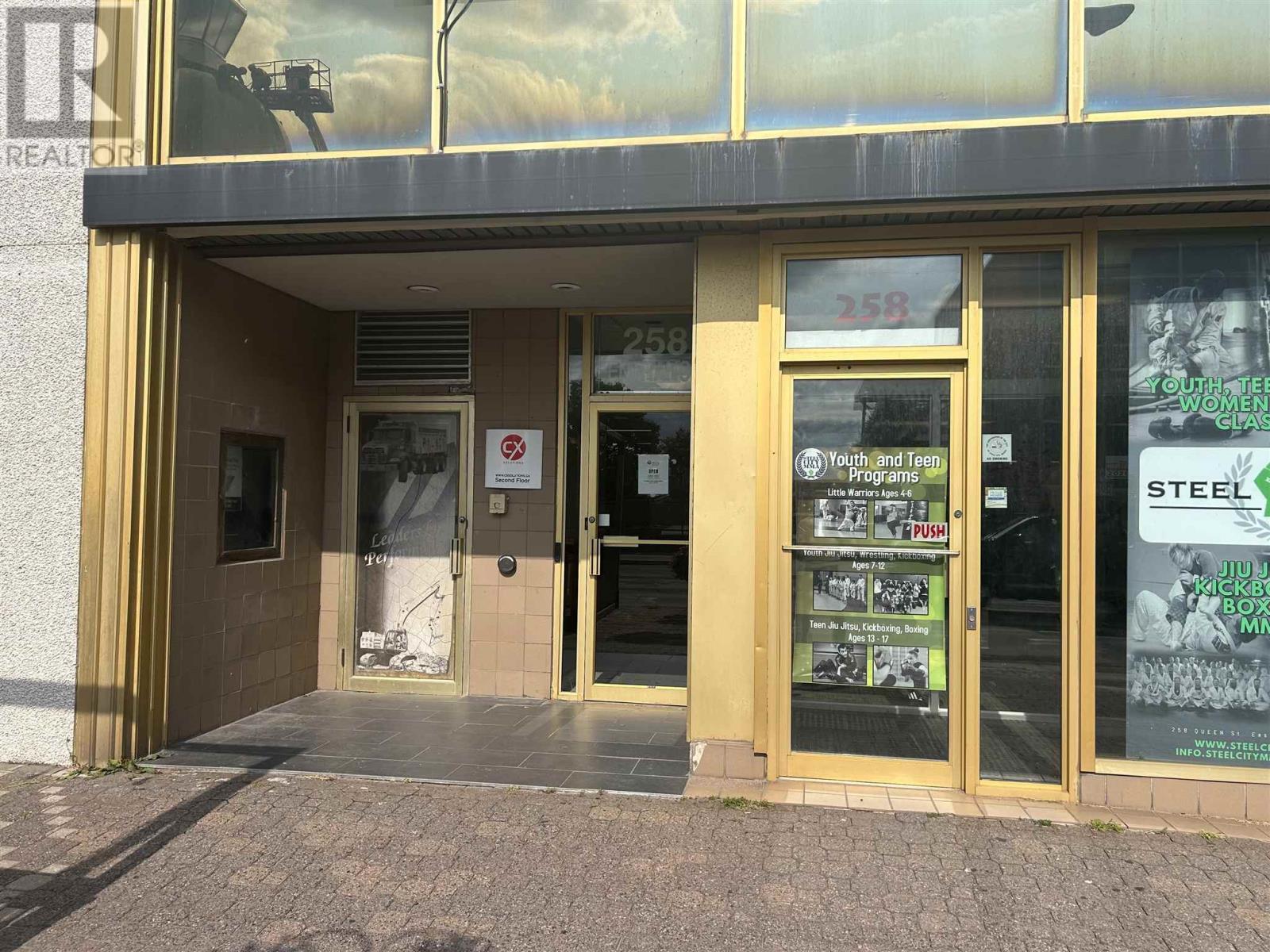 258 Queen St E # 302, Sault Ste. Marie, Ontario  P6A 1Y7 - Photo 1 - SM252692
