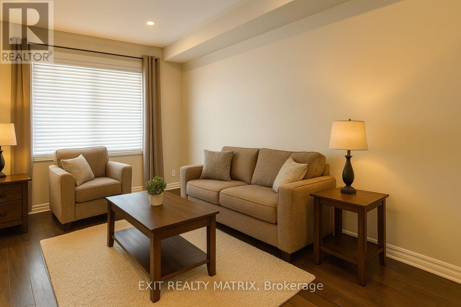 739 Namur Street, Russell, Ontario  K0A 1W0 - Photo 3 - X12412924