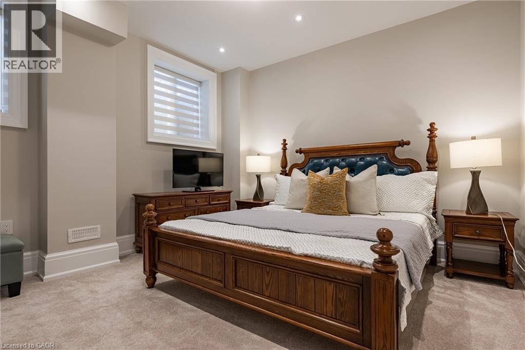 391 Sandhurst Drive, Oakville, Ontario  L6L 4L1 - Photo 45 - 40771171