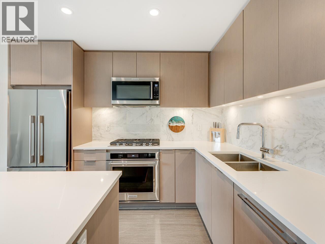 401 2651 Library Lane, North Vancouver, British Columbia  V7J 0C1 - Photo 10 - R3049600