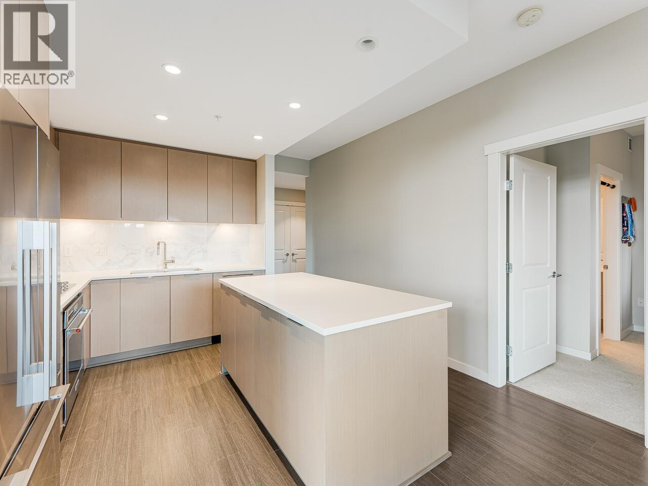401 2651 Library Lane, North Vancouver, British Columbia  V7J 0C1 - Photo 11 - R3049600