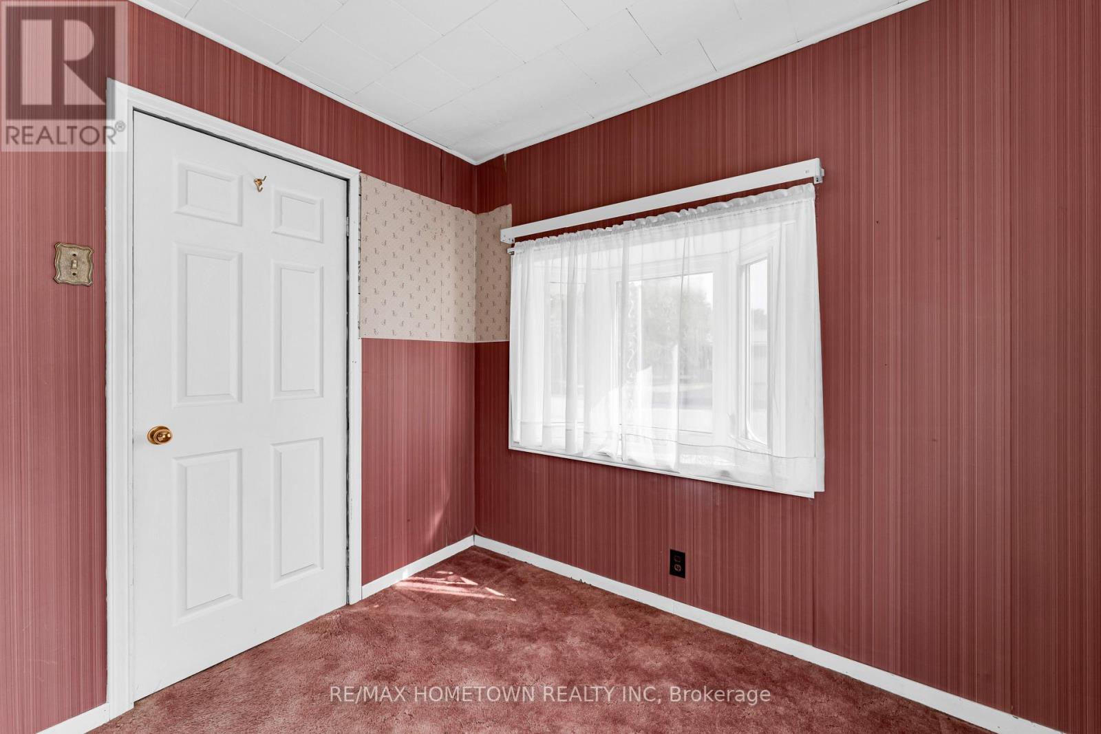 28 Wiltse Street E, Athens, Ontario  K0E 1B0 - Photo 21 - X12412925