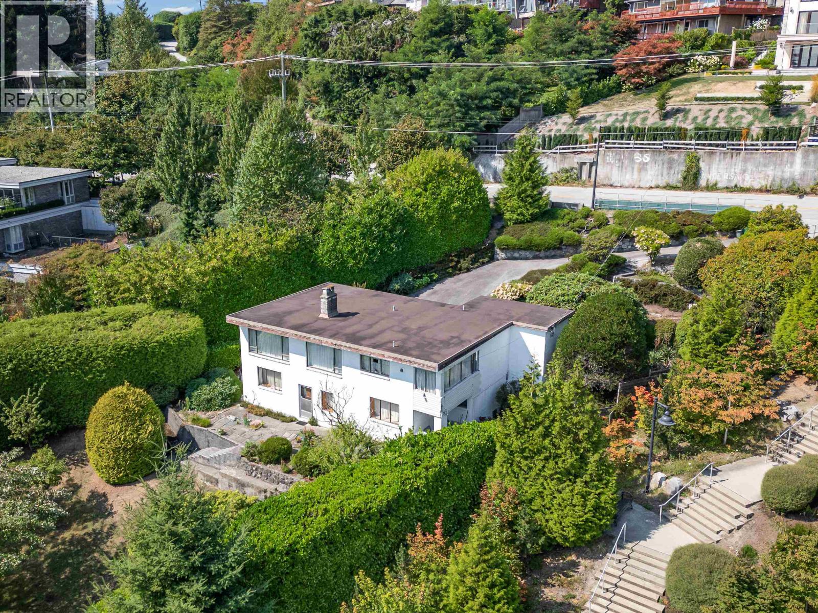940 Keith Road, West Vancouver, British Columbia  V7T 1M3 - Photo 9 - R3049620
