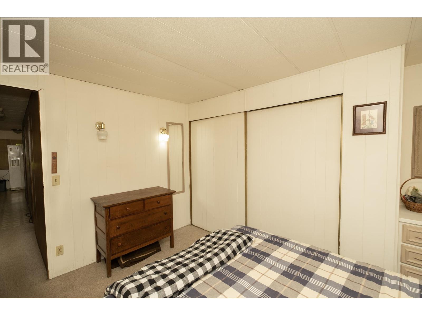 1022 Fairview Road, Gibsons, British Columbia  V0N 1V3 - Photo 16 - R3049642
