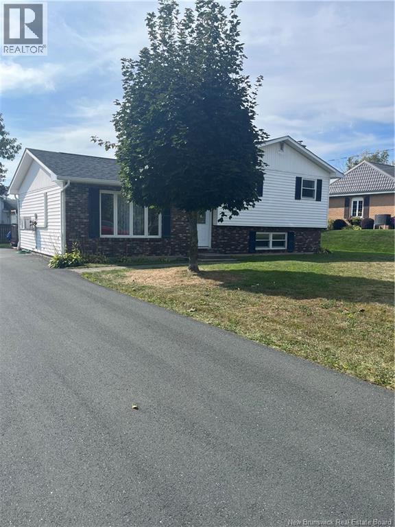 17 Adams Avenue, Miramichi, New Brunswick  E1V 3Y6 - Photo 1 - NB126988