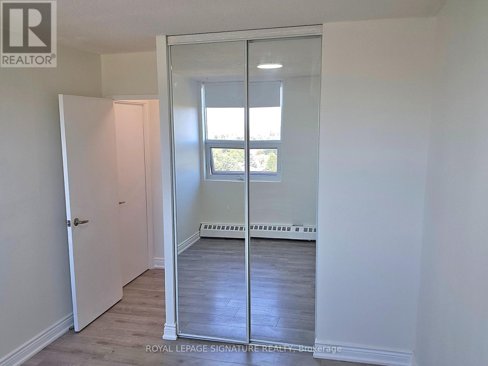 902 - 2929 Aquitaine Avenue, Mississauga, Ontario  L5N 2C7 - Photo 26 - W12411040