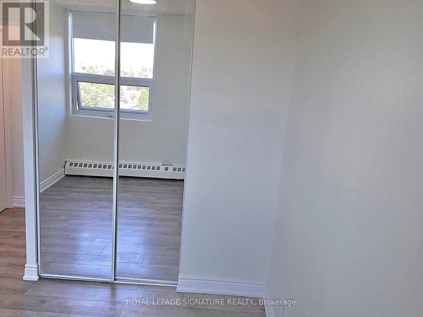 902 - 2929 Aquitaine Avenue, Mississauga, Ontario  L5N 2C7 - Photo 25 - W12411040