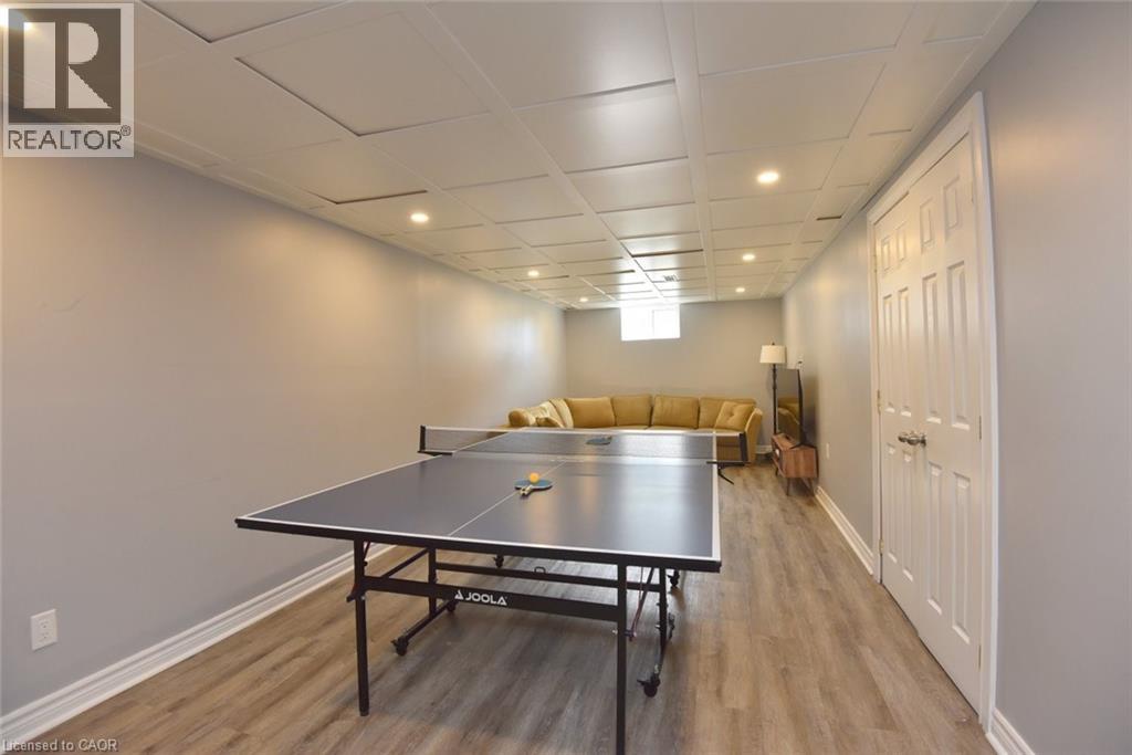 1384 Niels Avenue, Burlington, Ontario  L7P 2E4 - Photo 30 - 40771373