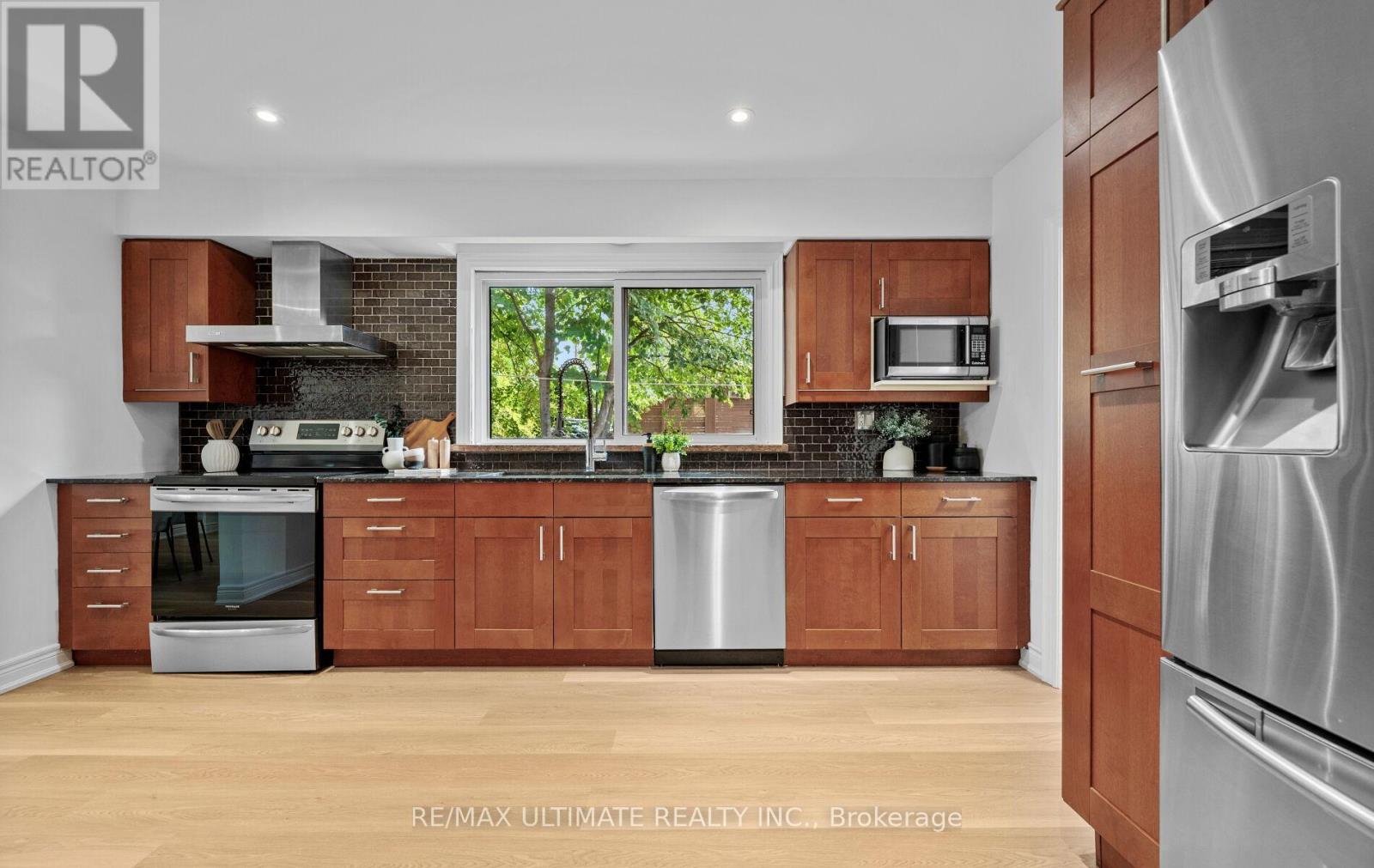 17 Fleetwell Court, Toronto (Willowdale West), Ontario  M2R 1L2 - Photo 14 - C12412854