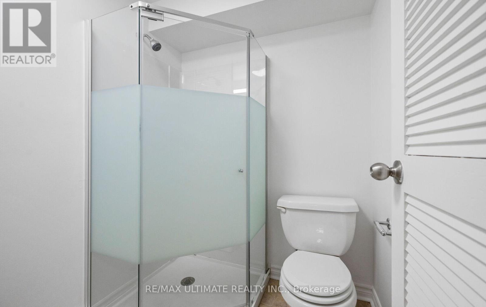 17 Fleetwell Court, Toronto (Willowdale West), Ontario  M2R 1L2 - Photo 34 - C12412854