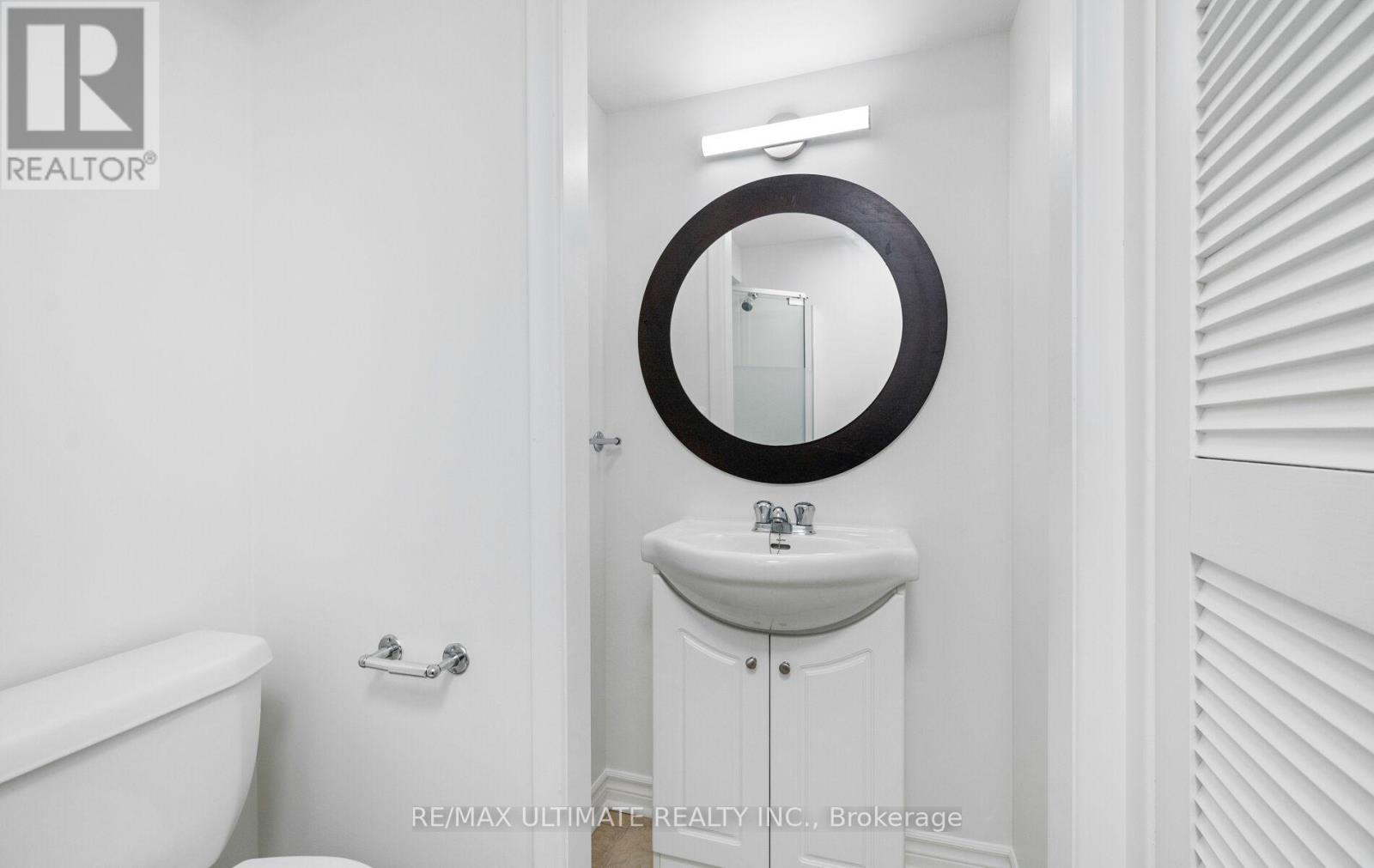 17 Fleetwell Court, Toronto (Willowdale West), Ontario  M2R 1L2 - Photo 35 - C12412854