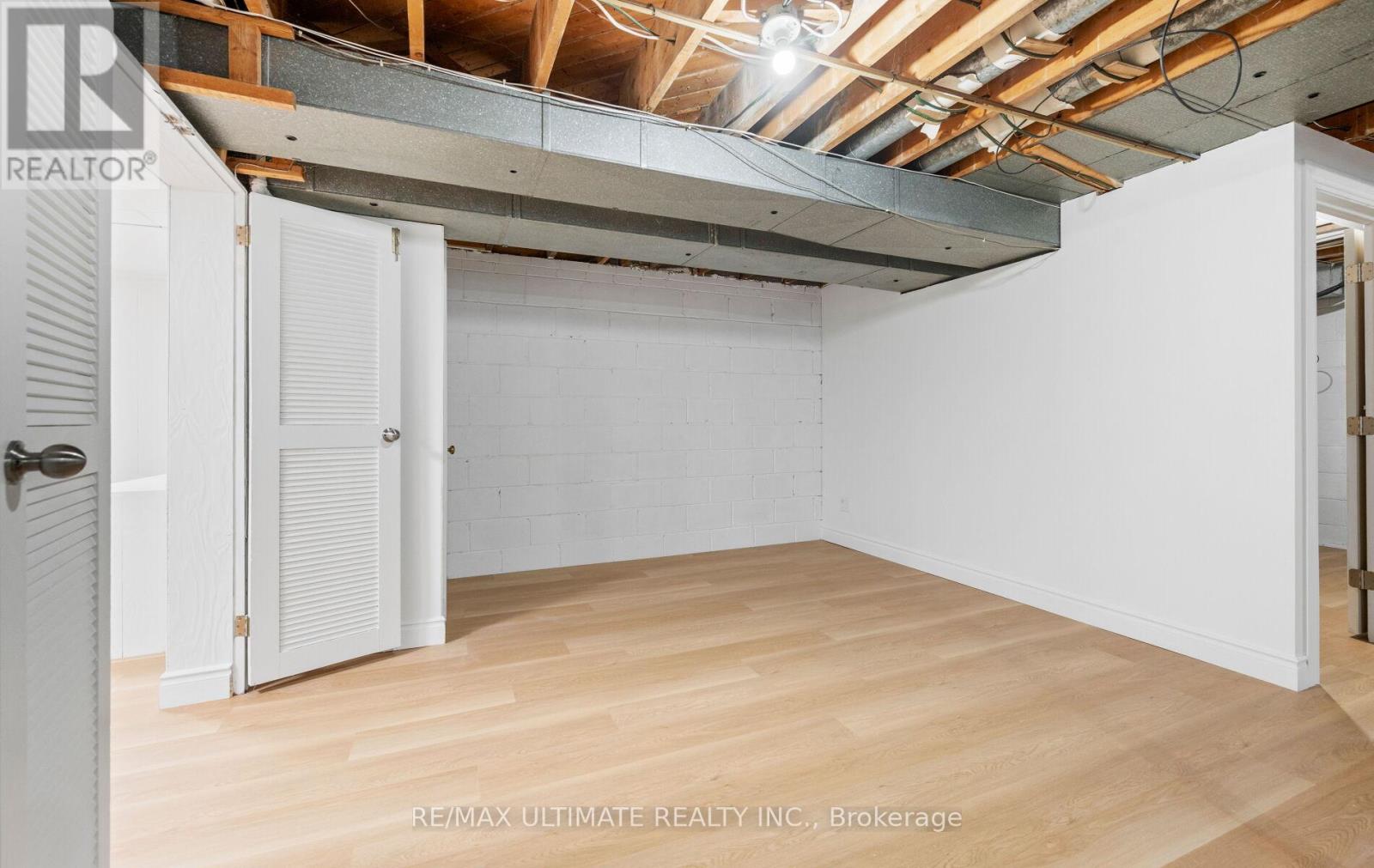 17 Fleetwell Court, Toronto (Willowdale West), Ontario  M2R 1L2 - Photo 37 - C12412854