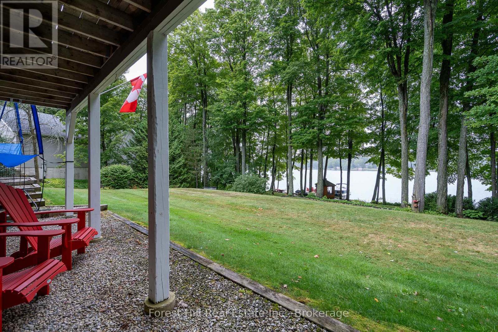 227 Peters Crescent, Grey Highlands, Ontario  N0C 1E0 - Photo 15 - X12357280