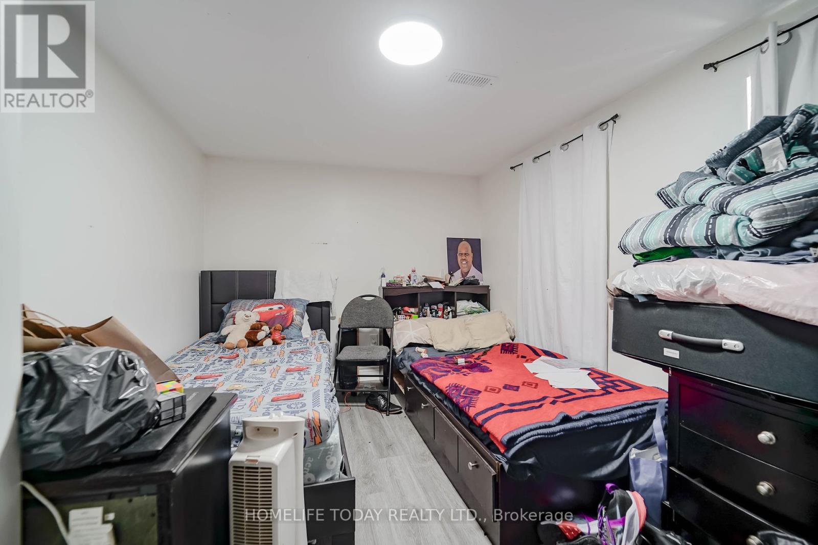 30 Melchior Drive, Toronto, Ontario  M1E 3W5 - Photo 47 - E12412792