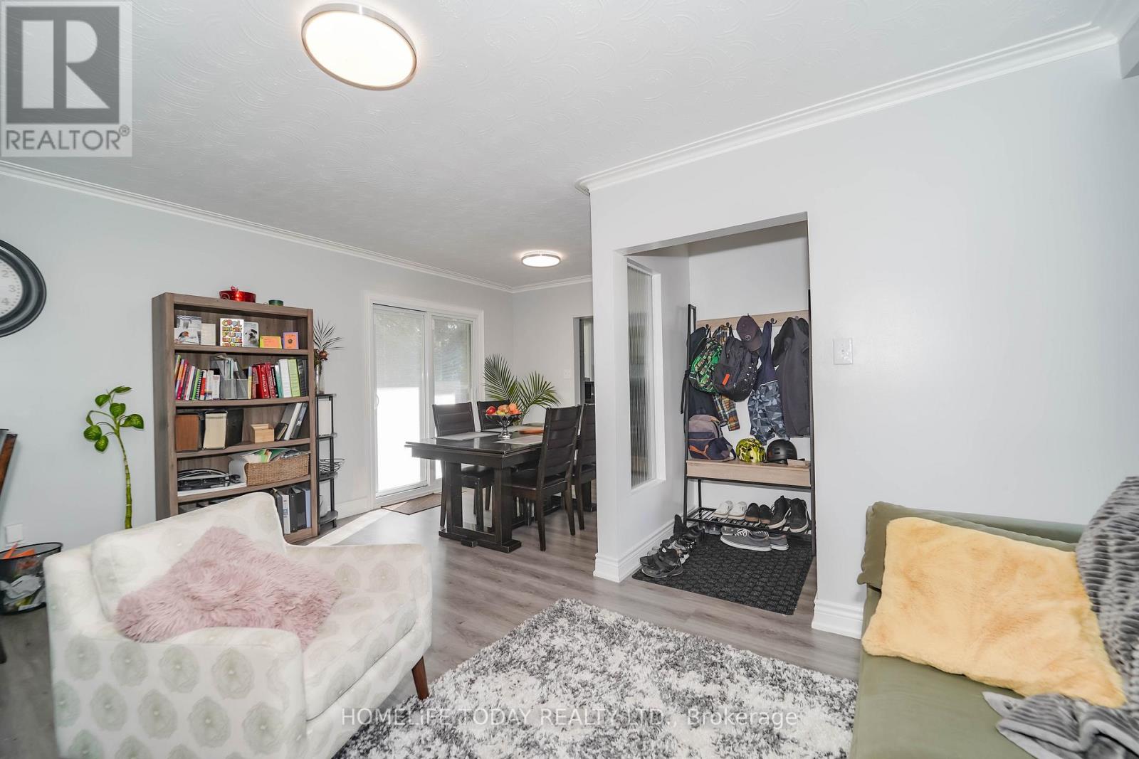 30 Melchior Drive, Toronto, Ontario  M1E 3W5 - Photo 9 - E12412792