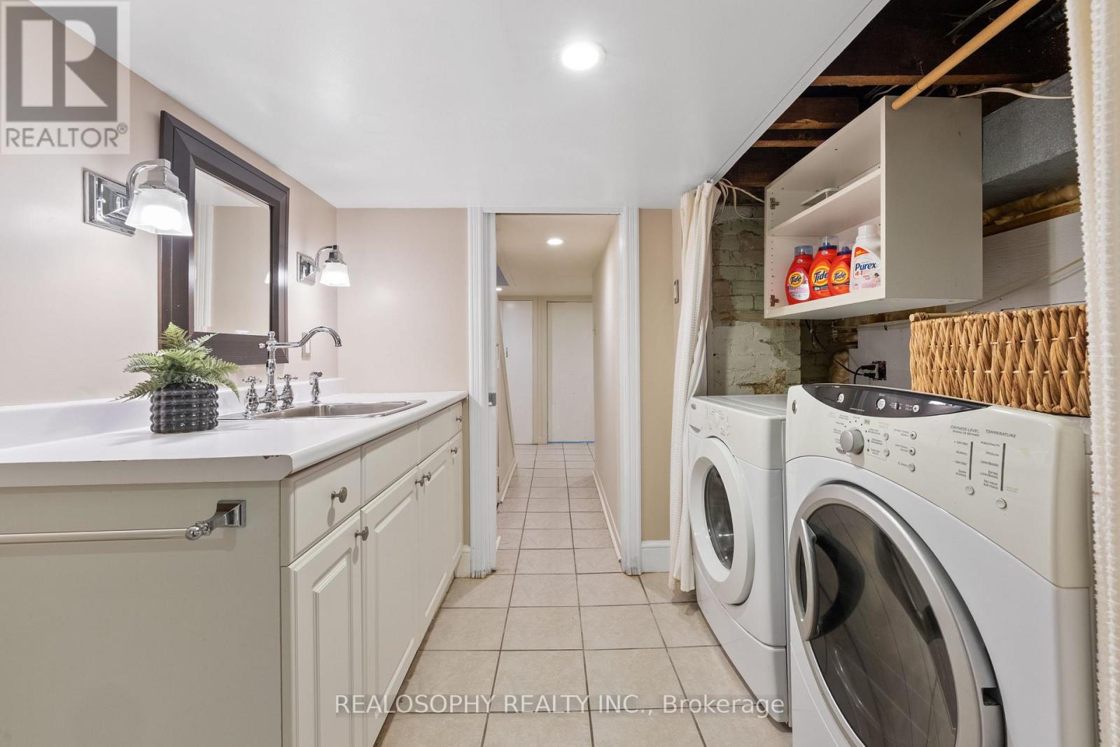 299 Pape Avenue, Toronto, Ontario  M4M 2W6 - Photo 20 - E12412806
