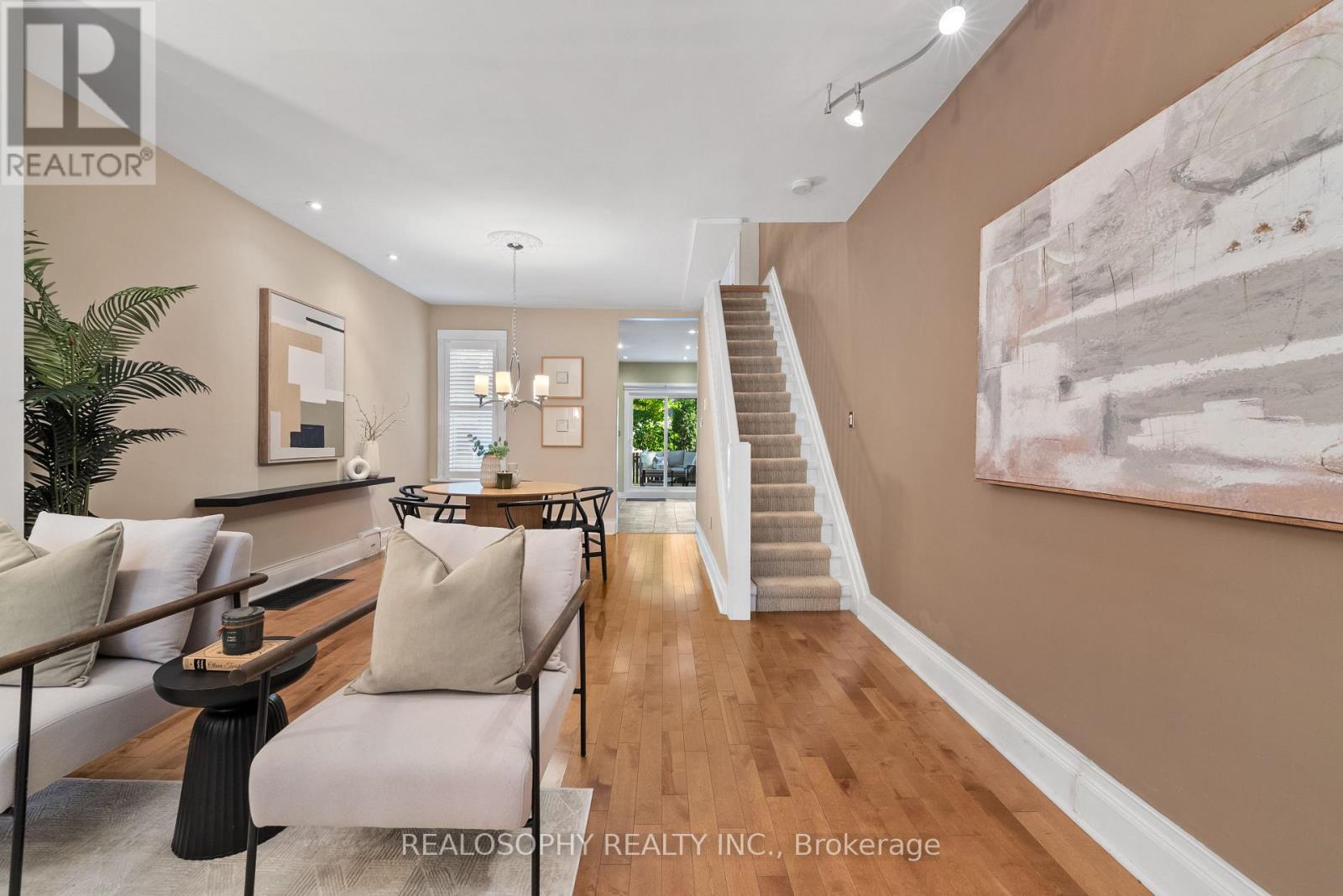 299 Pape Avenue, Toronto, Ontario  M4M 2W6 - Photo 4 - E12412806