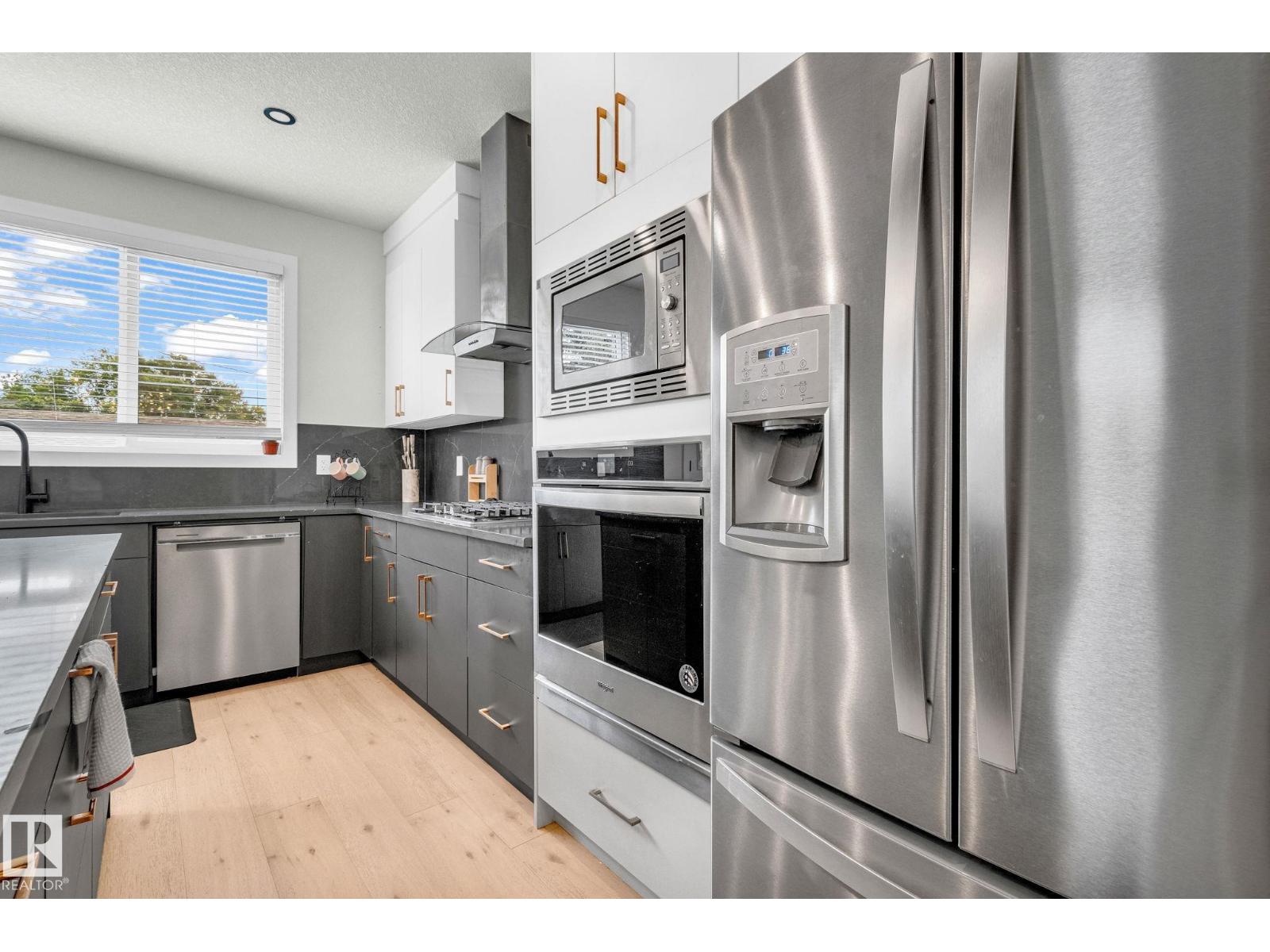 7715 78 Av Nw, Edmonton, Alberta  T6C 0M8 - Photo 6 - E4458371