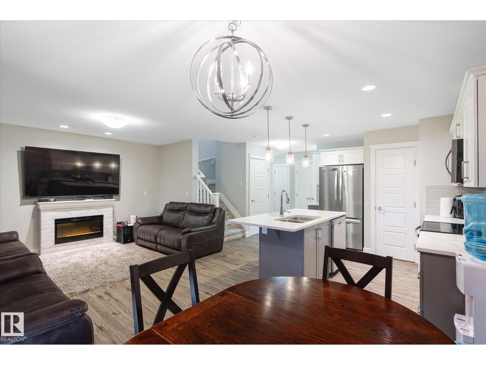 1416 169 St Sw, Edmonton, Alberta  T6W 3P7 - Photo 4 - E4458373