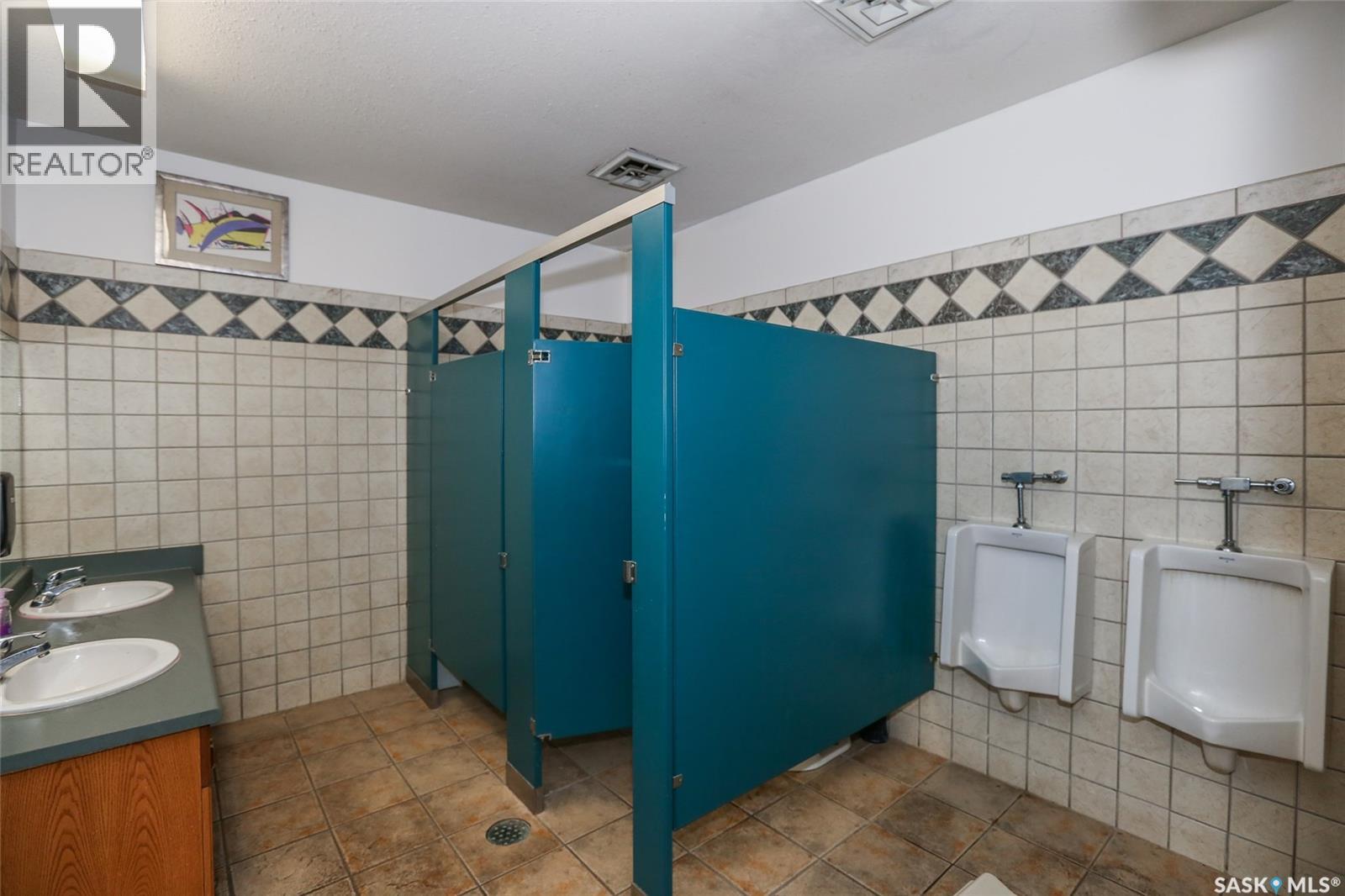 325 C Avenue S, Saskatoon, Saskatchewan  S7M 1N5 - Photo 10 - SK018693