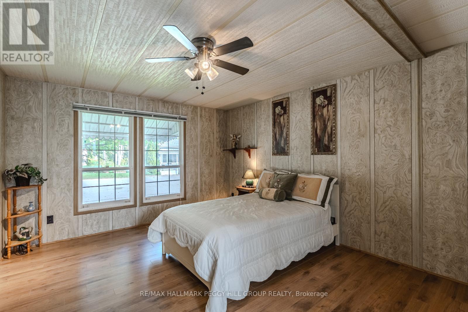 15 Riverview Circle, Innisfil, Ontario  L9S 1M3 - Photo 7 - N12412758
