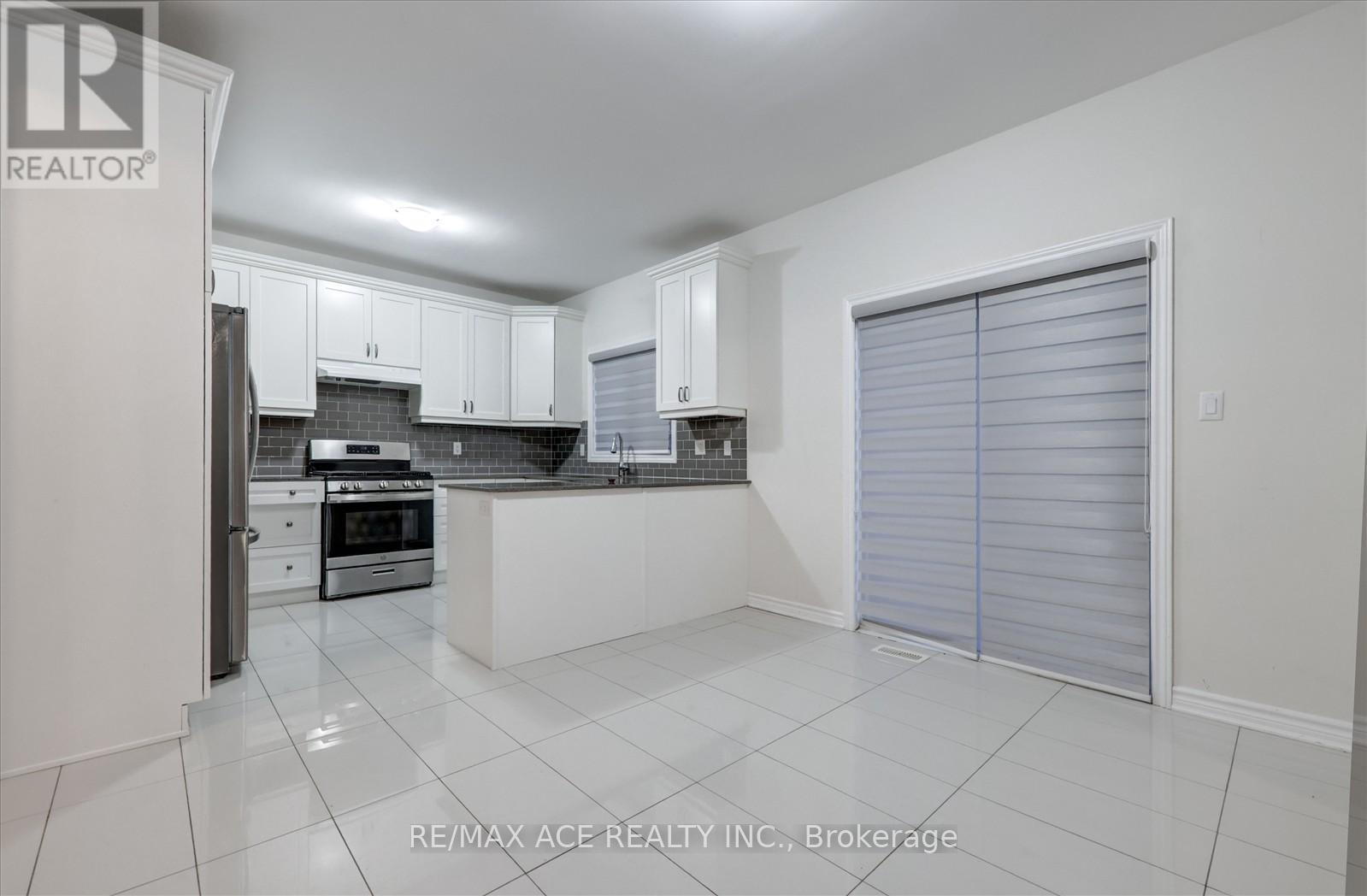 27 Mccaskell Street, Brock, Ontario  L0K 1A0 - Photo 12 - N12412843