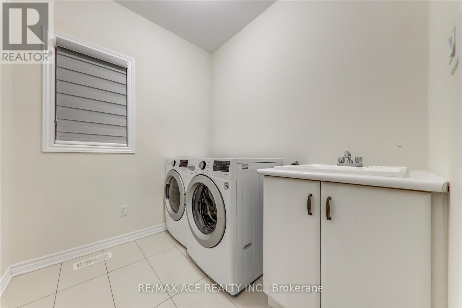 27 Mccaskell Street, Brock, Ontario  L0K 1A0 - Photo 18 - N12412843