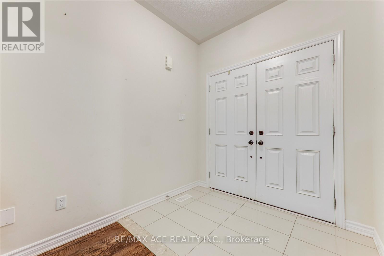 27 Mccaskell Street, Brock, Ontario  L0K 1A0 - Photo 6 - N12412843