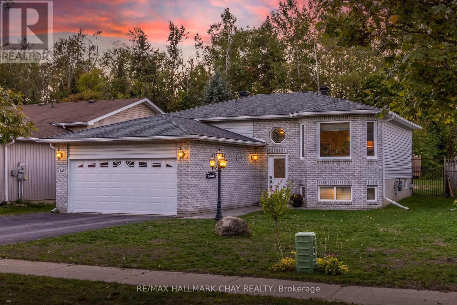 2446 Ralph Street, Innisfil, Ontario  L9S 2G4 - Photo 1 - N12412856