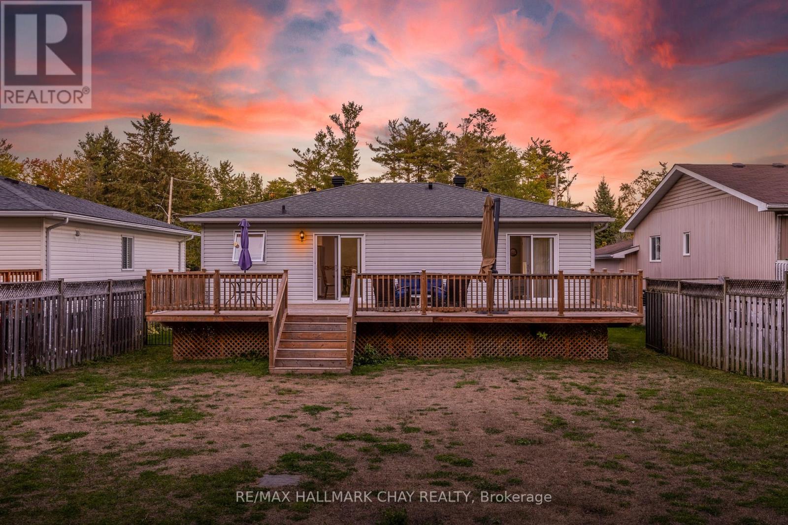 2446 Ralph Street, Innisfil, Ontario  L9S 2G4 - Photo 2 - N12412856