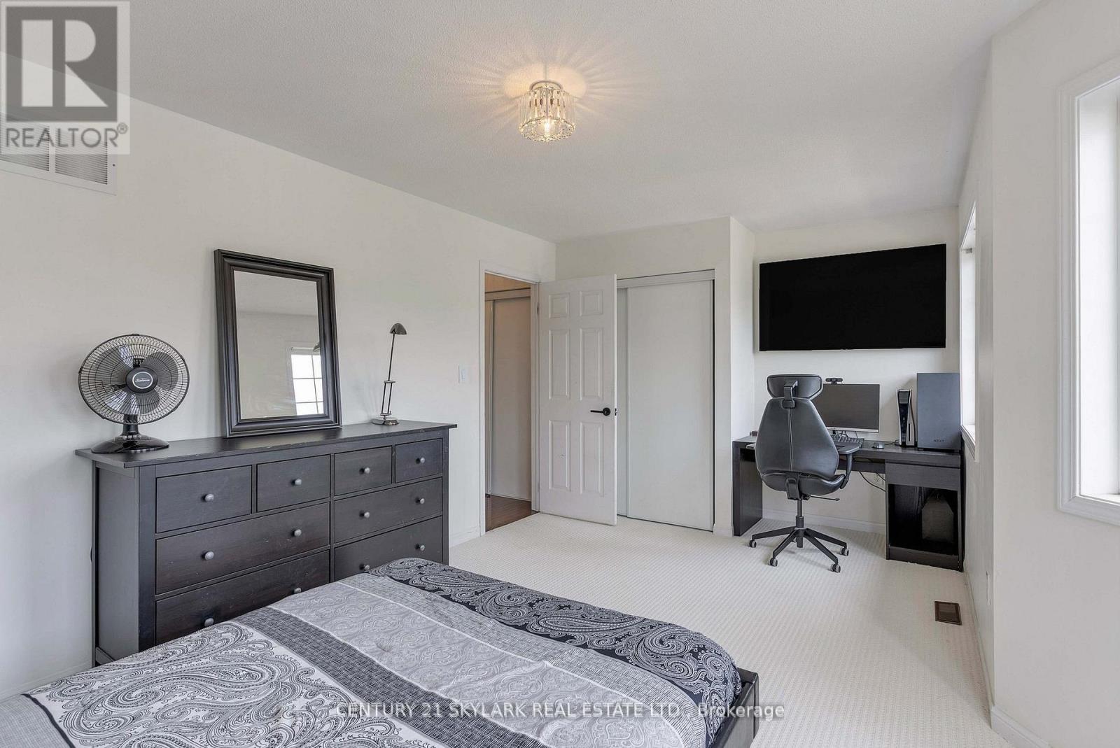 149 Newman Avenue, Richmond Hill, Ontario  L4E 4N3 - Photo 34 - N12412867