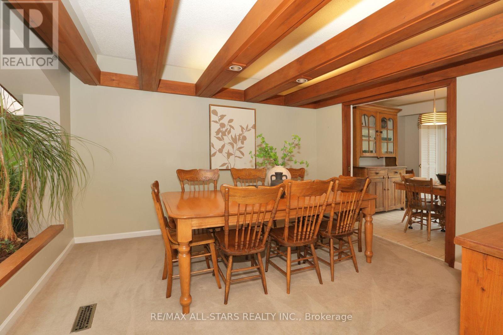 18 Sir Brandiles Place, Markham (Markham Village), Ontario  L3P 2Z5 - Photo 10 - N12412901