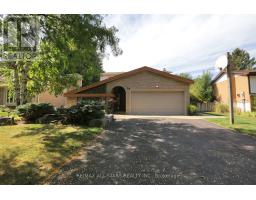 18 SIR BRANDILES PLACE, Markham, Ontario
