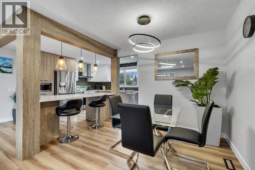 8031 Huntwick Hill Ne, Calgary, Alberta  T2K 4G9 - Photo 11 - A2219660