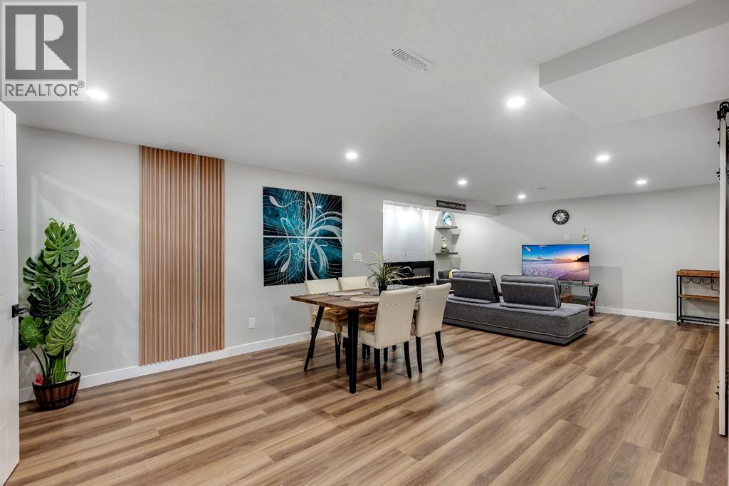 8031 Huntwick Hill Ne, Calgary, Alberta  T2K 4G9 - Photo 19 - A2219660