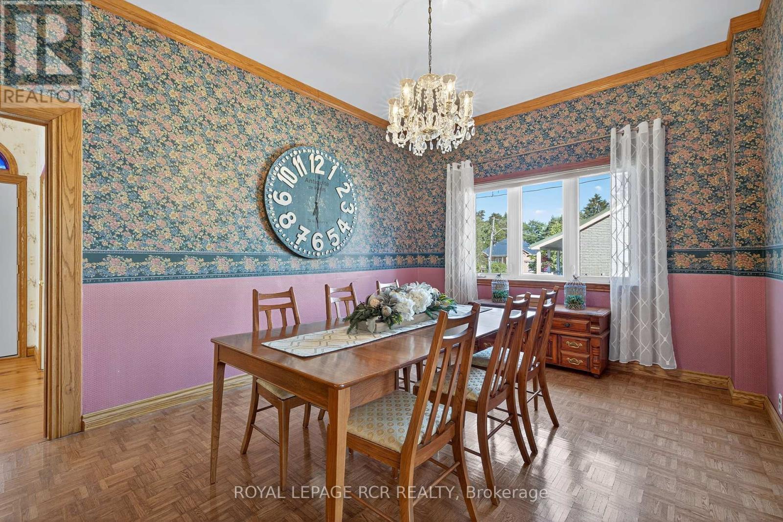 7 Wallace Avenue, Caledon, Ontario  L7E 0M5 - Photo 11 - W12412777