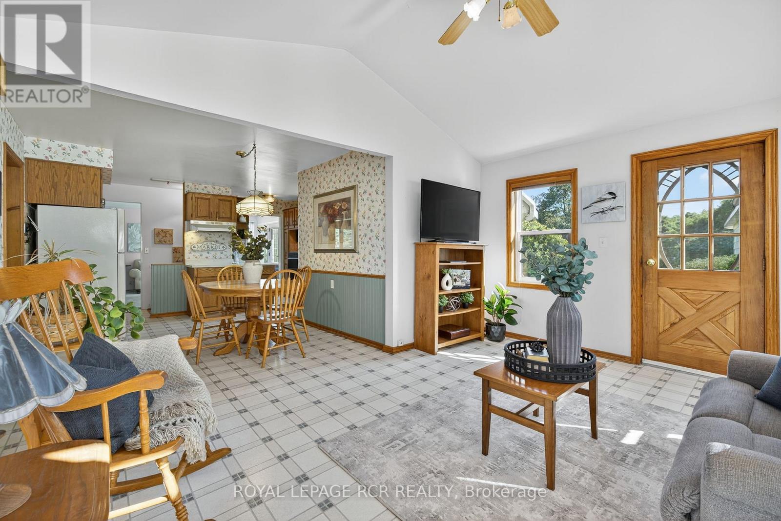 7 Wallace Avenue, Caledon, Ontario  L7E 0M5 - Photo 22 - W12412777