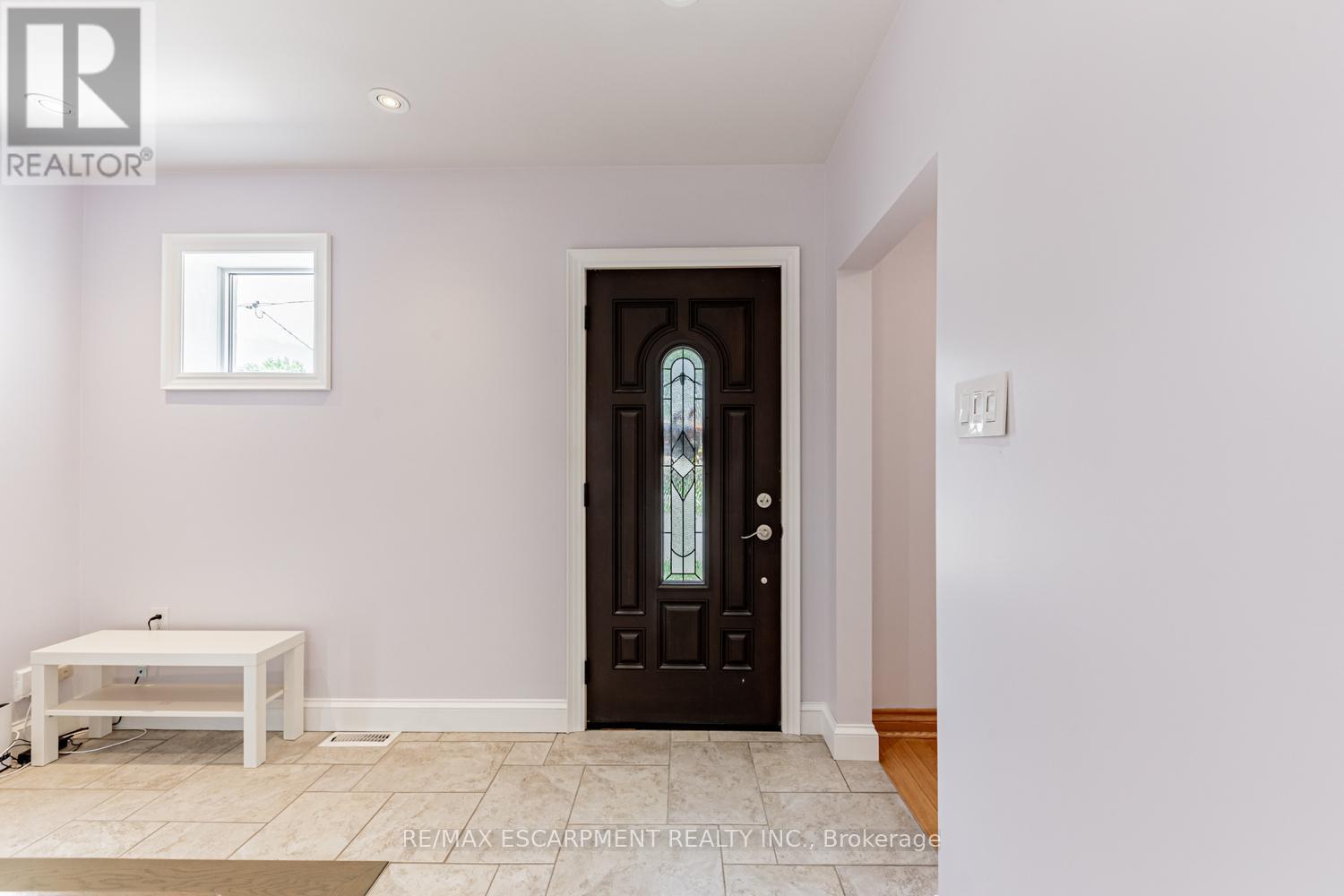 19 Stock Avenue, Toronto, Ontario  M8Z 5C3 - Photo 13 - W12412797