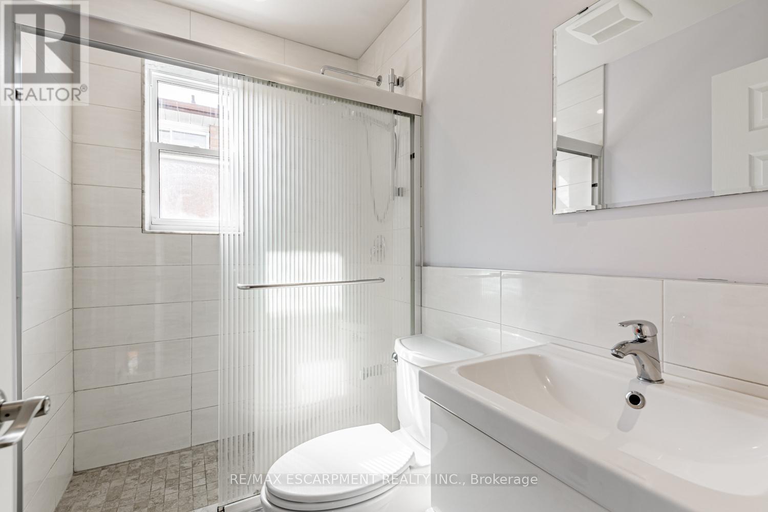 19 Stock Avenue, Toronto, Ontario  M8Z 5C3 - Photo 25 - W12412797