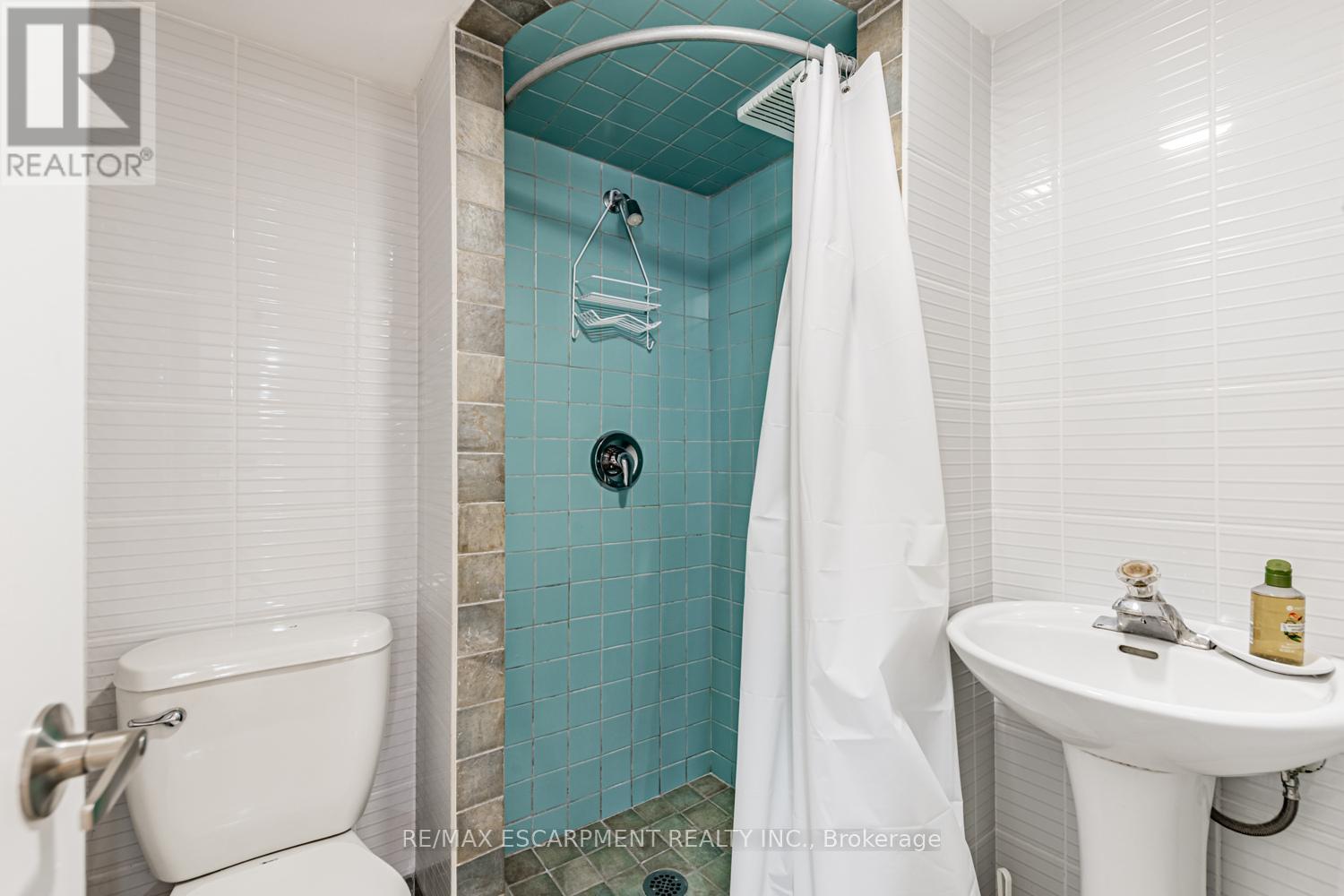 19 Stock Avenue, Toronto, Ontario  M8Z 5C3 - Photo 28 - W12412797