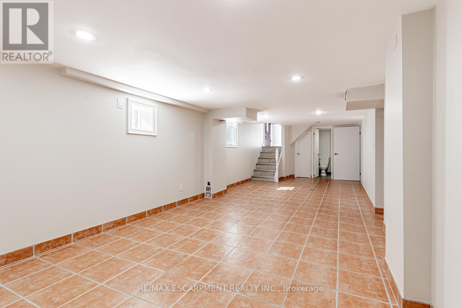 19 Stock Avenue, Toronto, Ontario  M8Z 5C3 - Photo 32 - W12412797