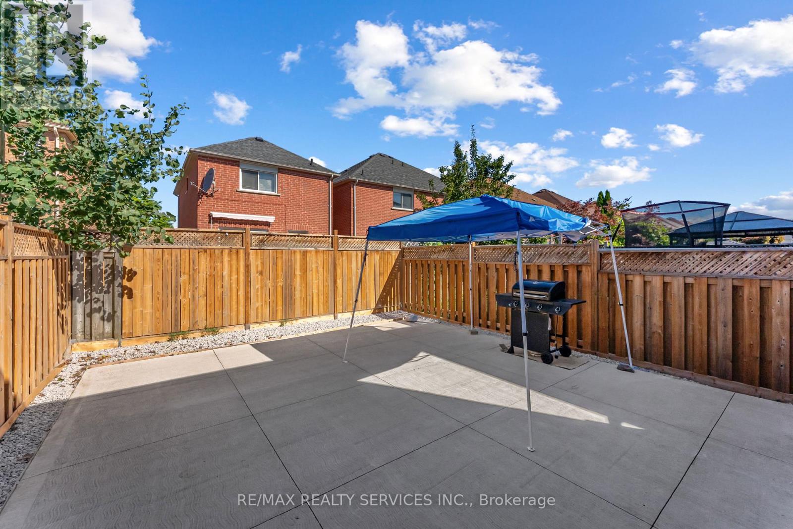 40 Herkes Drive, Brampton, Ontario  L6Y 5B2 - Photo 33 - W12412838