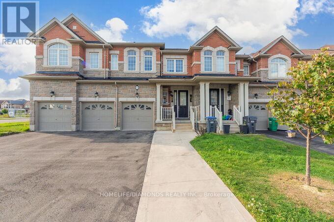 4 Foliage Drive, Brampton, Ontario  L7A 4M6 - Photo 1 - W12412884