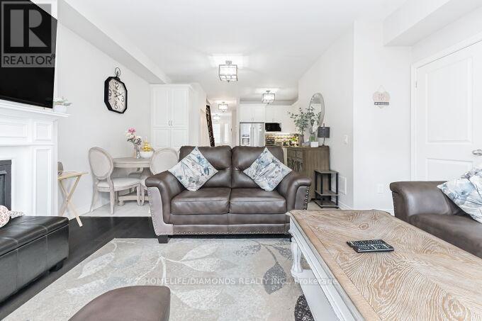4 Foliage Drive, Brampton, Ontario  L7A 4M6 - Photo 19 - W12412884
