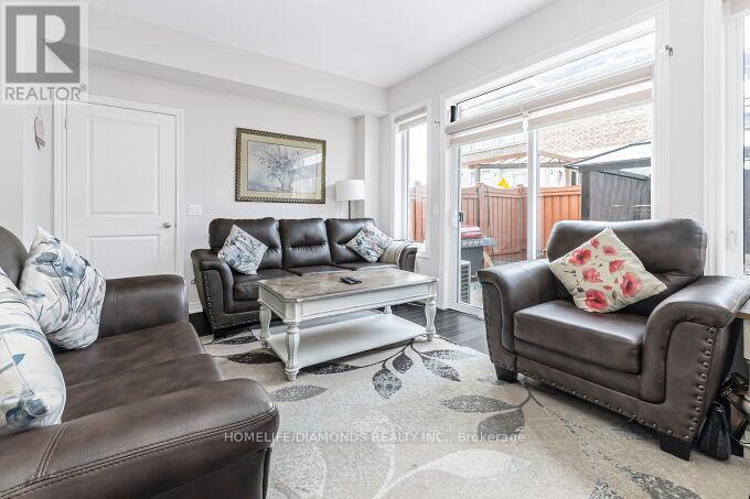4 Foliage Drive, Brampton, Ontario  L7A 4M6 - Photo 20 - W12412884